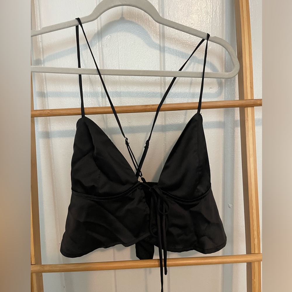 Tie front top